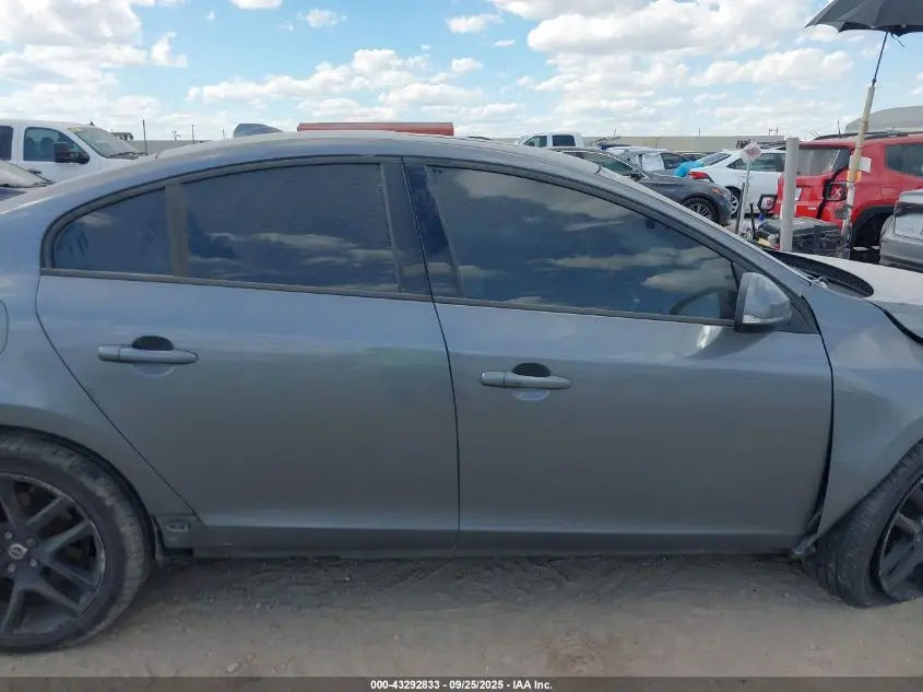 2017 VOLVO S60 T5 DYNAMIC