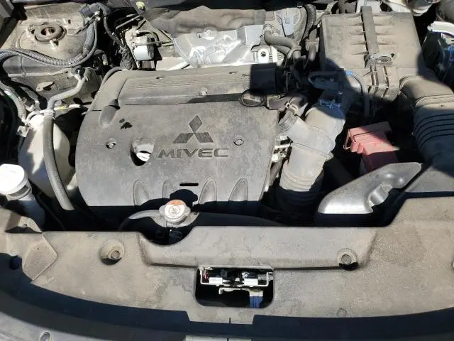 2022 MITSUBISHI OUTLANDER SPORT ES  