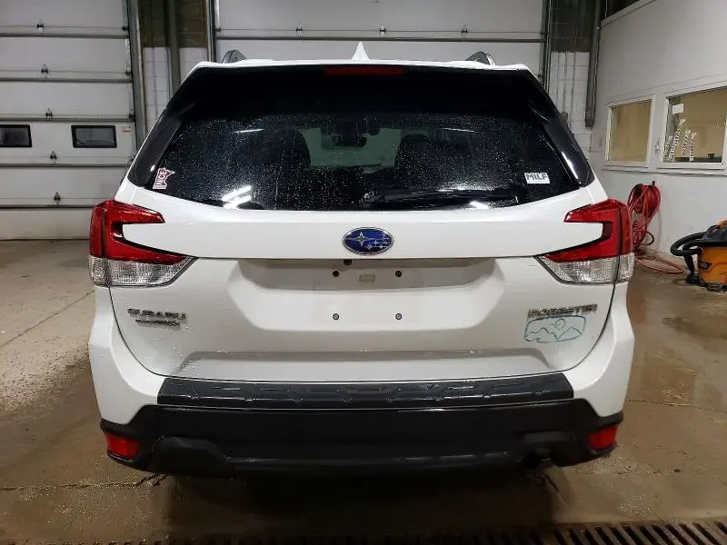 2019 SUBARU FORESTER PREMIUM  