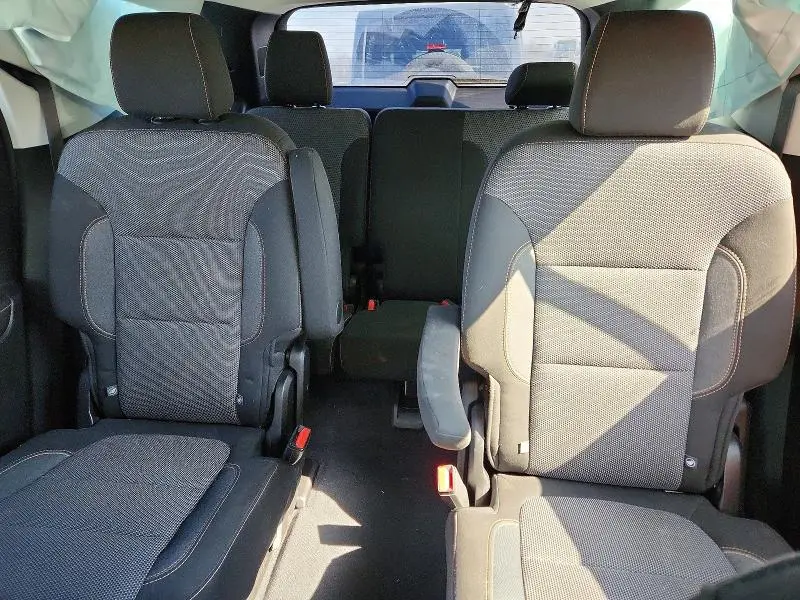 2019 CHEVROLET TRAVERSE LT  