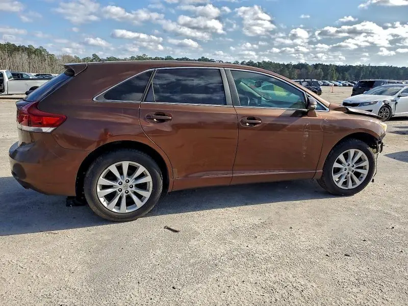 2013 TOYOTA VENZA LE  