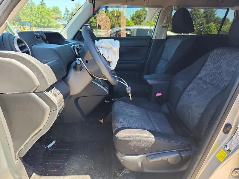 2015 SCION XB BASE  
