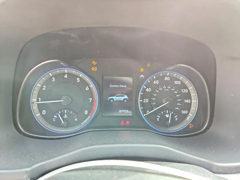 2021 HYUNDAI KONA SE  