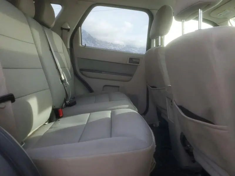 2012 FORD ESCAPE XLT  