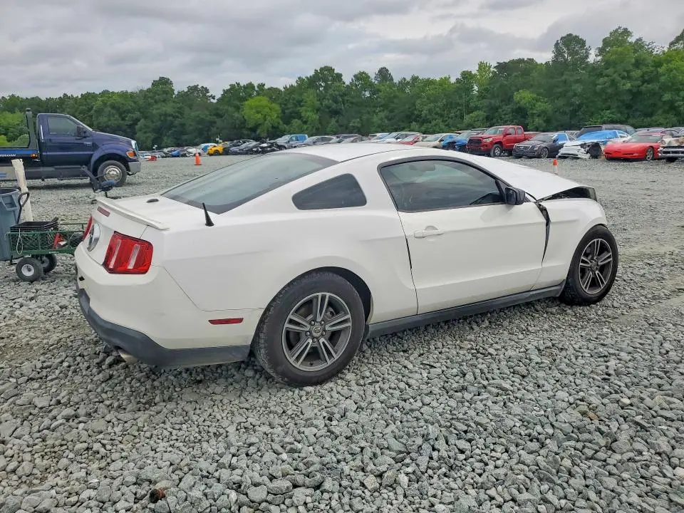 2012 FORD MUSTANG   
