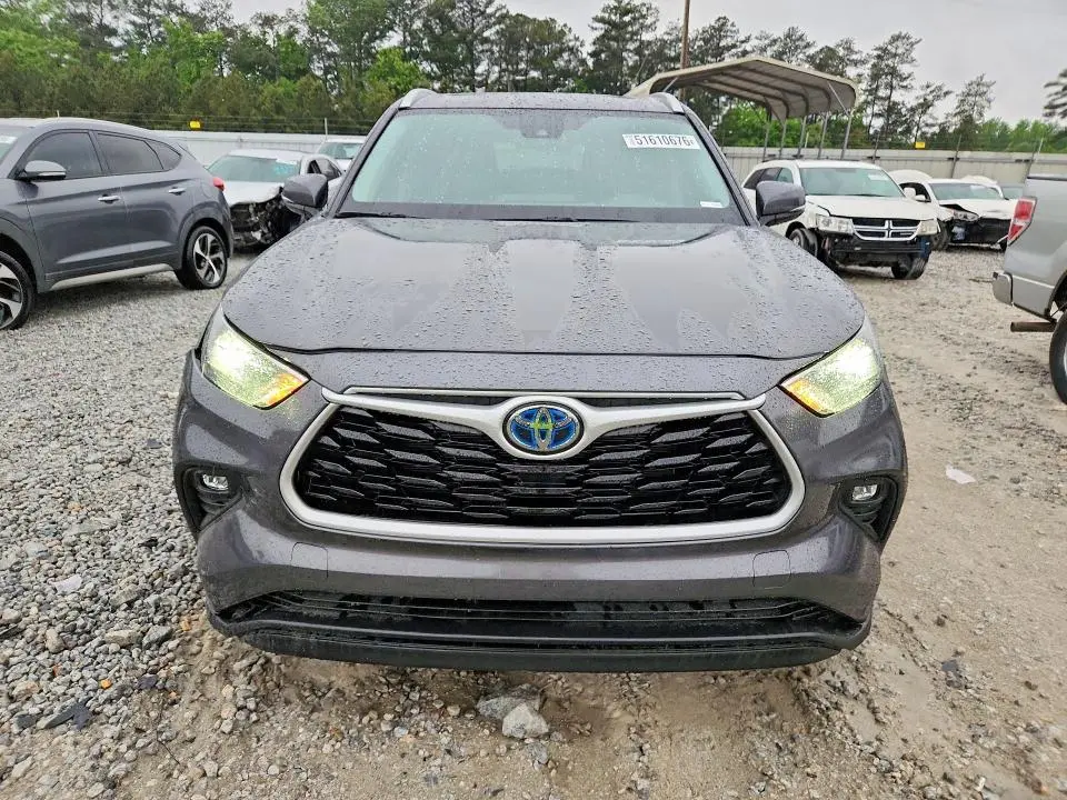 2022 TOYOTA HILNDR HYB   