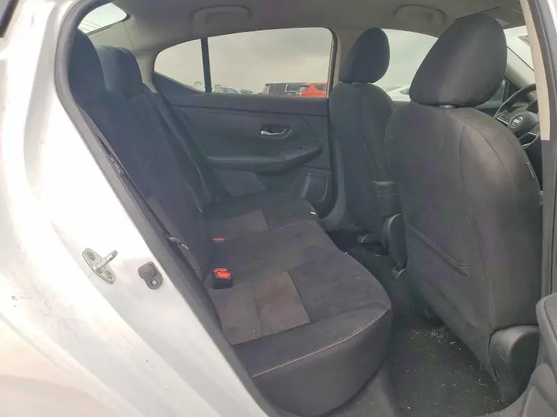 2022 NISSAN SENTRA SR  