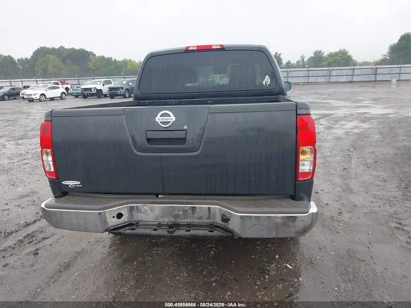 2011 NISSAN FRONTIER SV