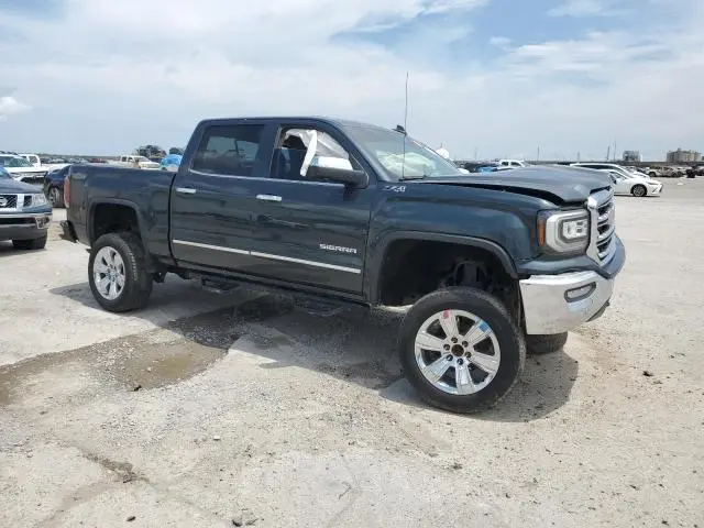 2017 GMC SIERRA K1500 SLT  