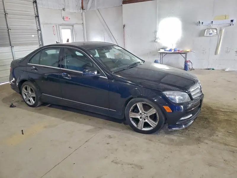 2011 MERCEDES-BENZ C 300 4MATIC  