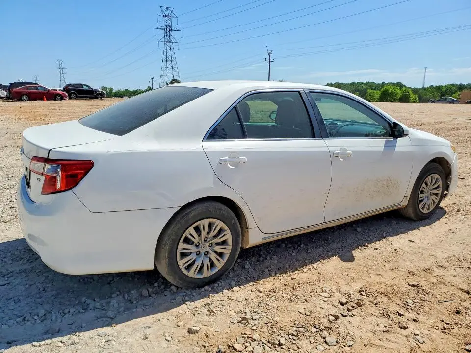 2012 TOYOTA CAMRY LE  