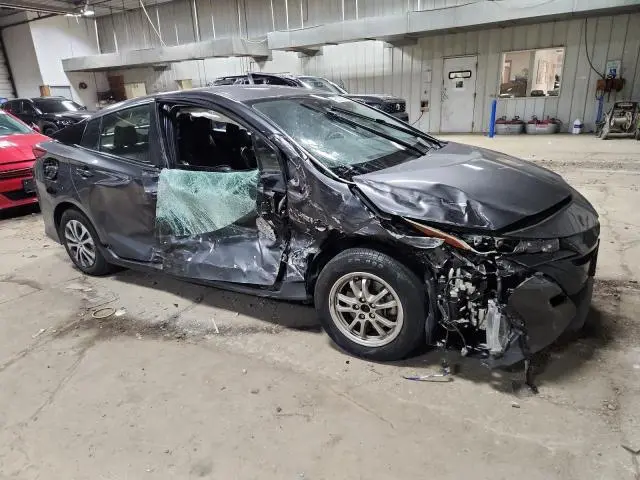 2021 TOYOTA PRIUS PRIME LE  