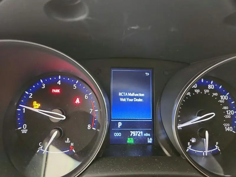 2020 TOYOTA C-HR XLE  