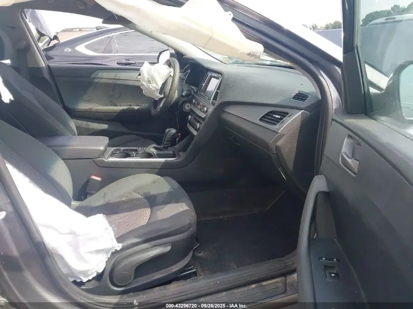 2018 HYUNDAI SONATA SE