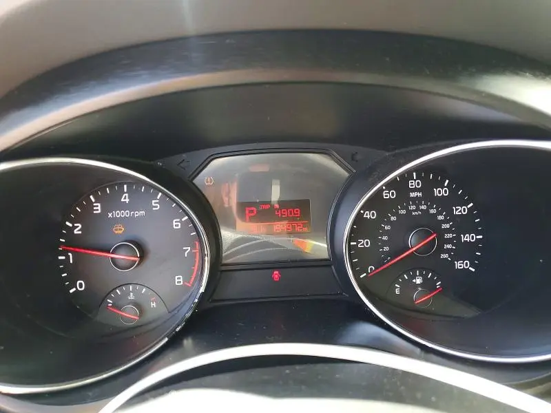 2017 KIA SEDONA LX  