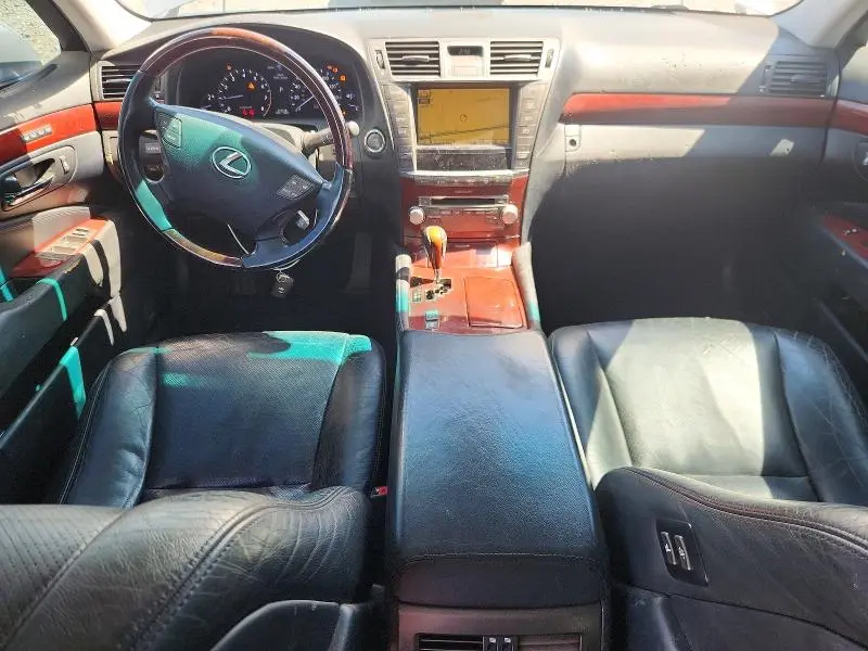 2011 LEXUS LS 460  