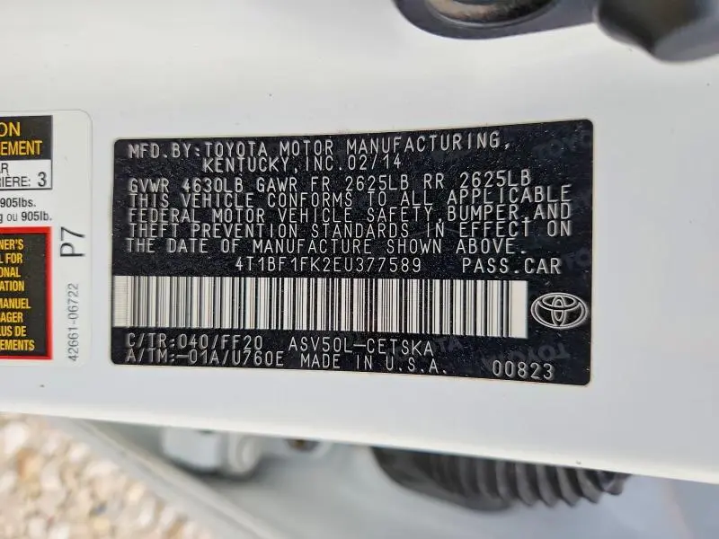 2014 TOYOTA CAMRY SE  
