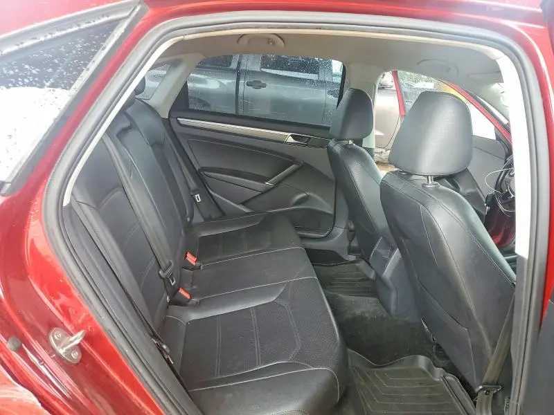2018 VOLKSWAGEN PASSAT S  