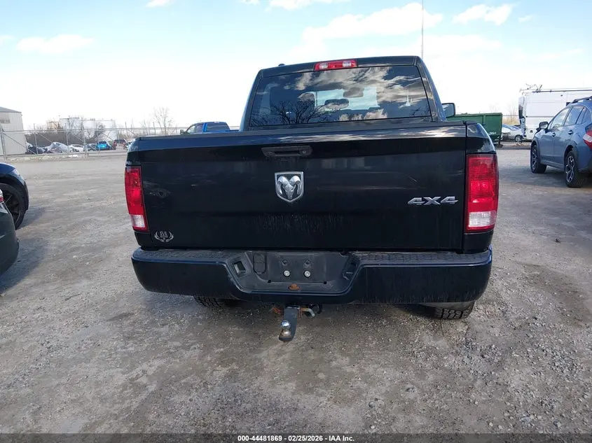 2015 RAM 1500 EXPRESS