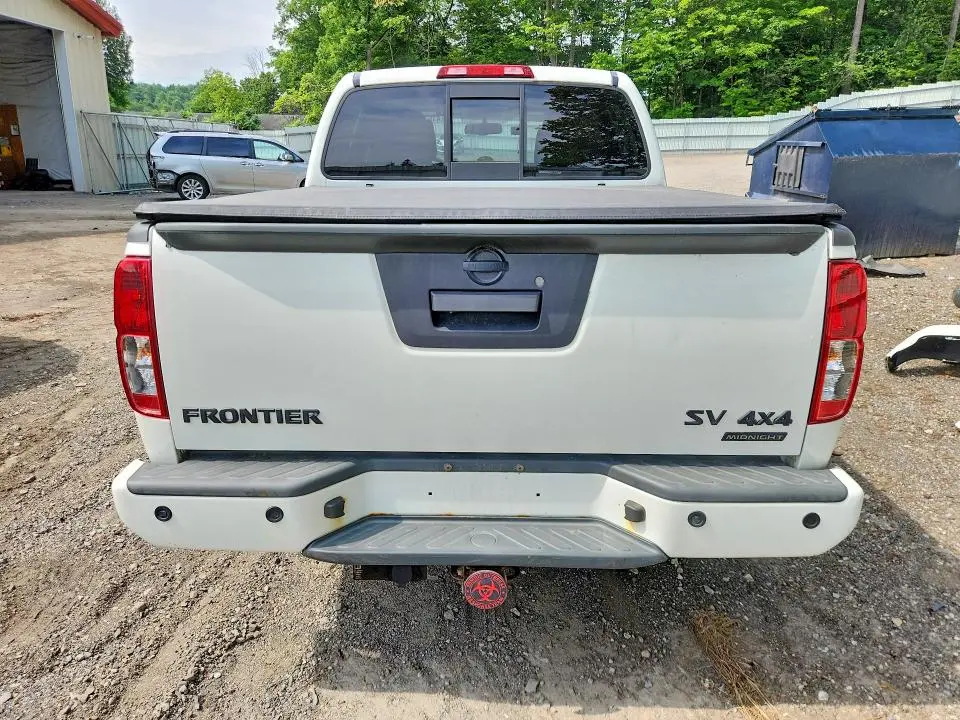 2020 NISSAN FRONTIER SV  