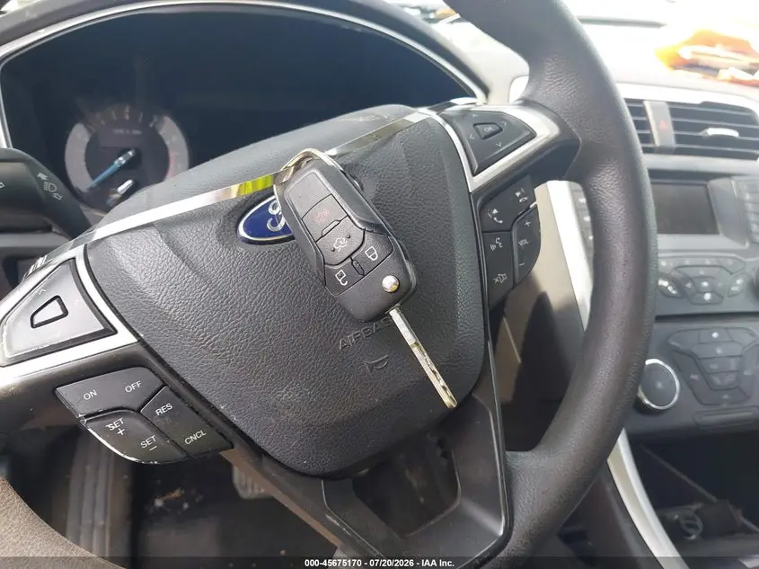2013 FORD FUSION SE