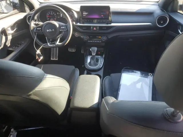 2022 KIA FORTE GT LINE  