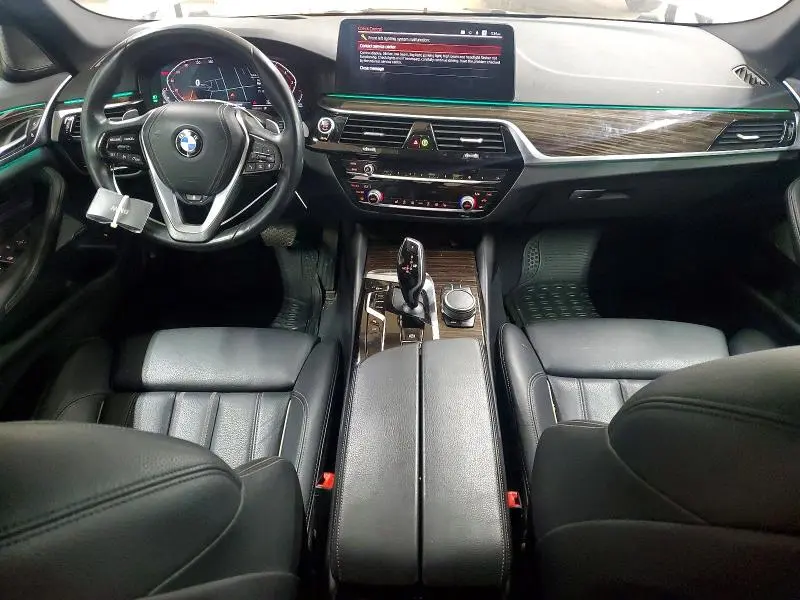 2021 BMW 530 I  