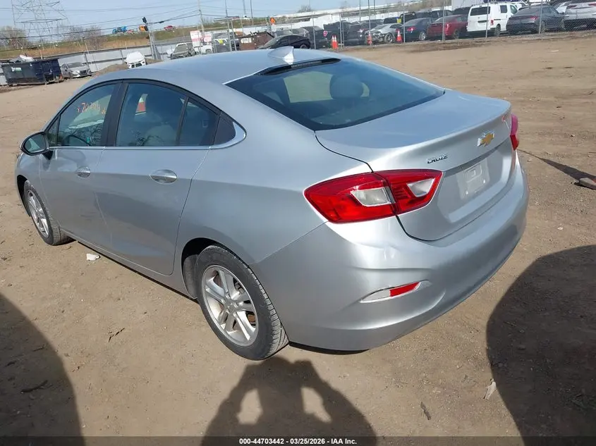 2018 CHEVROLET CRUZE LT AUTO