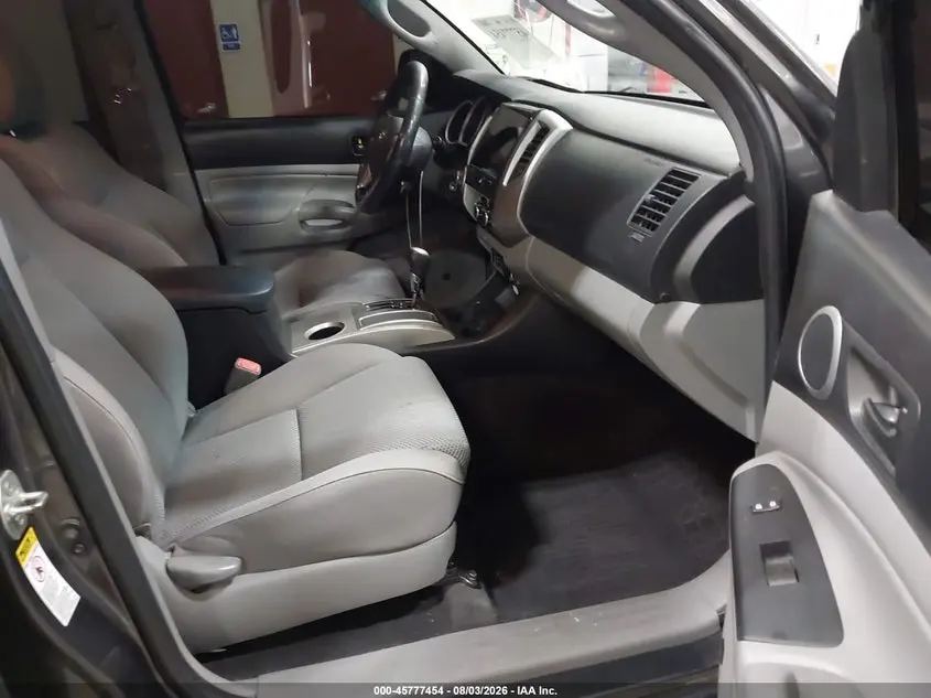 2012 TOYOTA TACOMA BASE V6