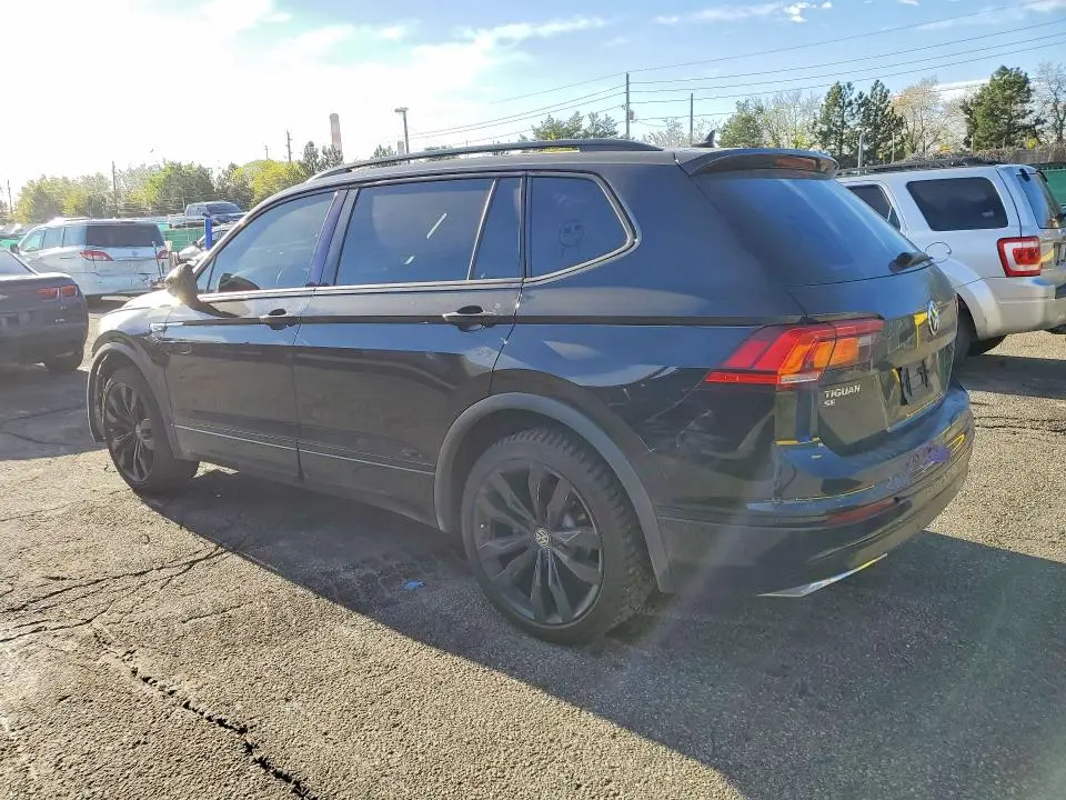2020 VOLKSWAGEN TIGUAN SE  