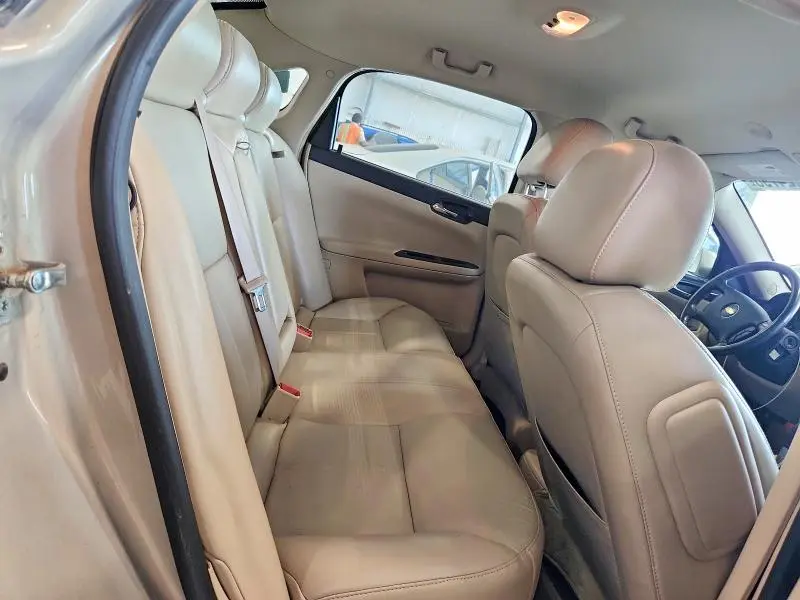 2010 CHEVROLET IMPALA LT  