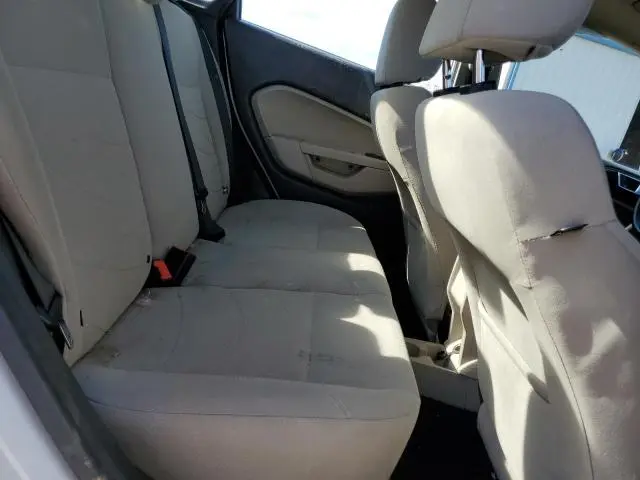 2015 FORD FIESTA SE  