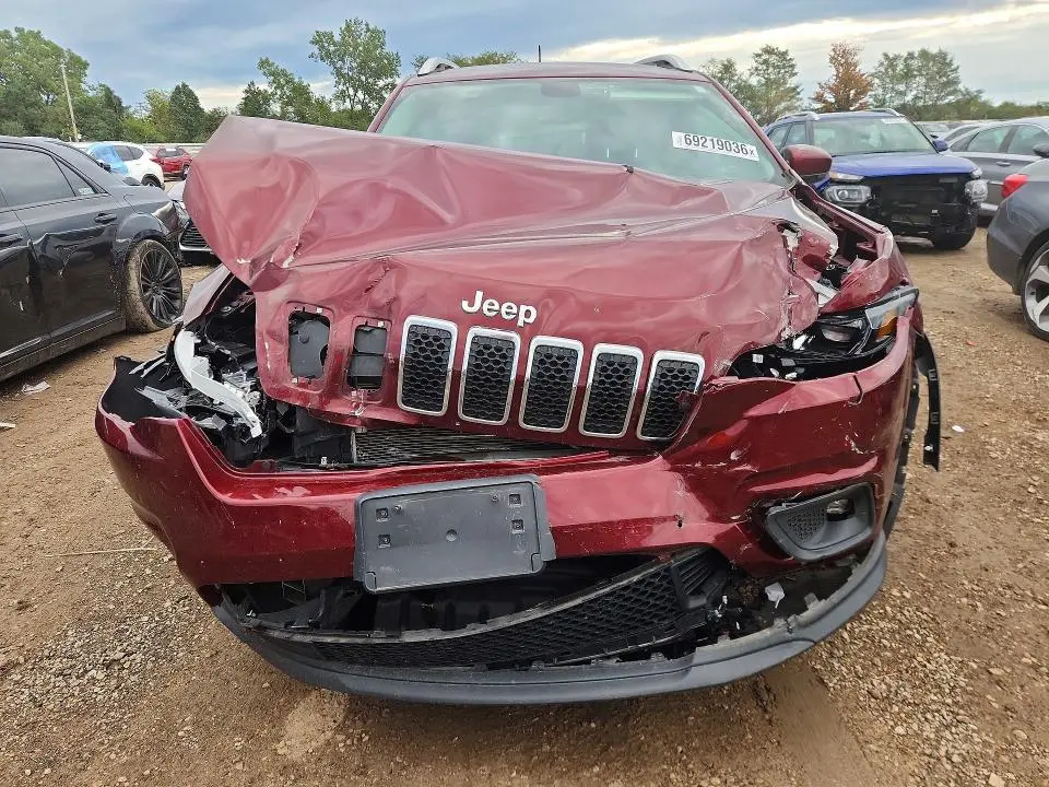 2019 JEEP CHEROKEE LATITUDE PLUS  