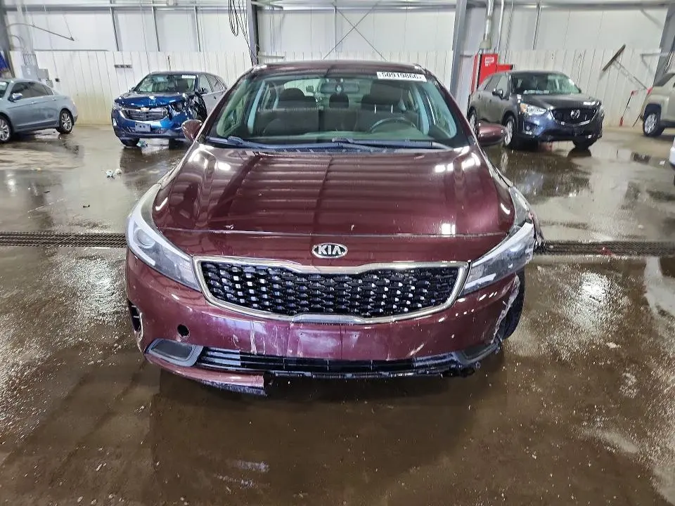 2017 KIA FORTE LX  
