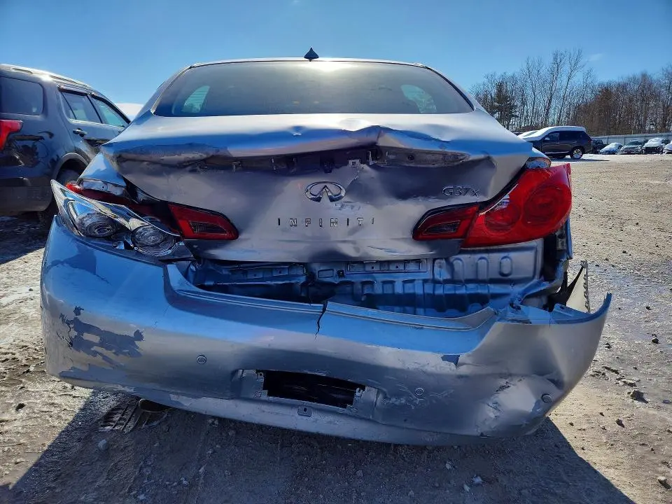 2013 INFINITI G37   