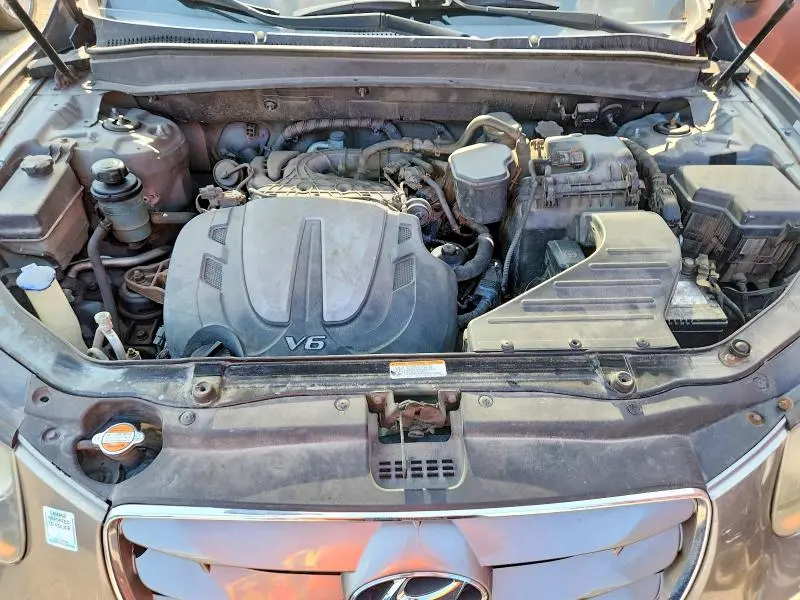 2011 HYUNDAI SANTA FE GLS  