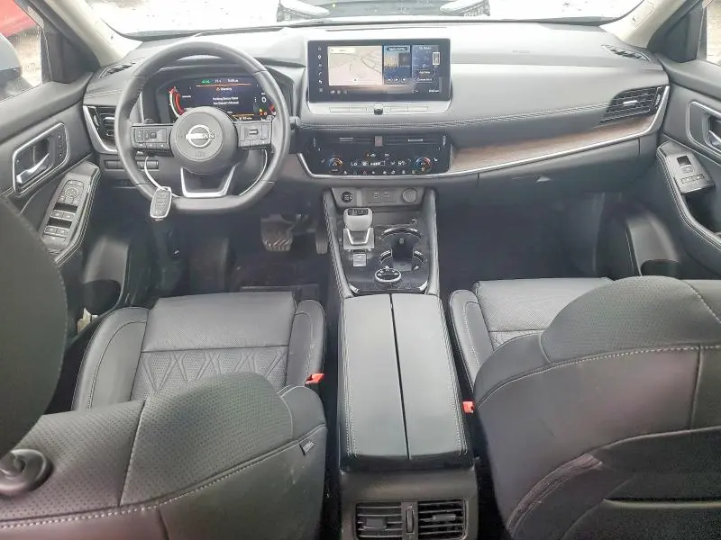 2024 NISSAN ROGUE PLATINUM  