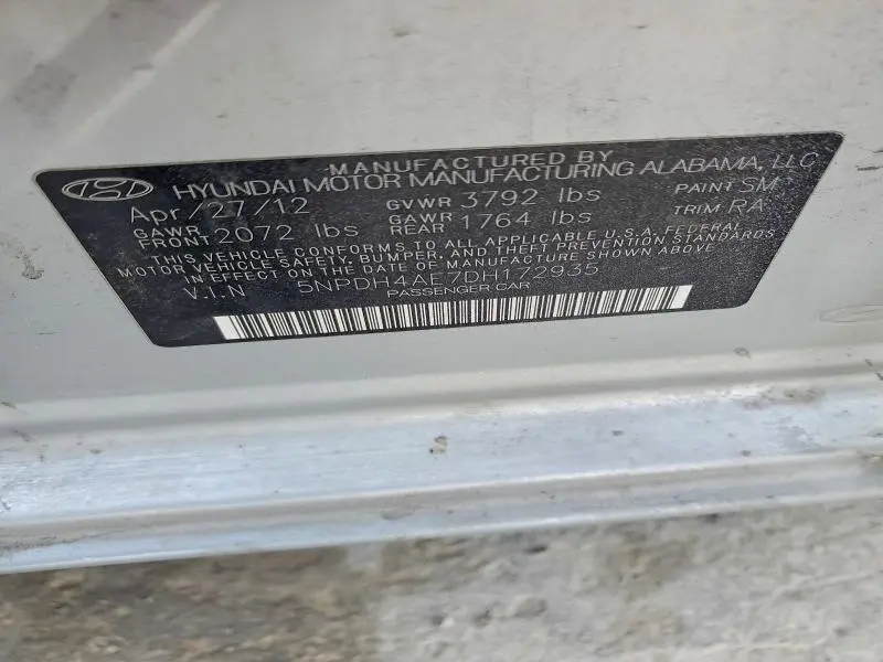 2013 HYUNDAI ELANTRA GLS  
