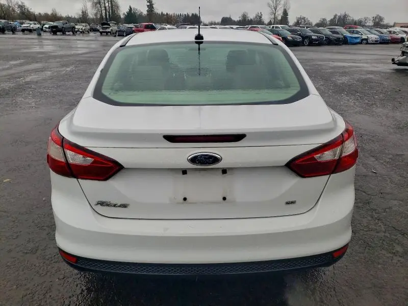 2012 FORD FOCUS SE  
