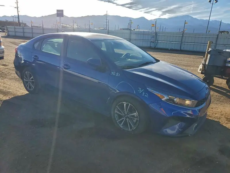2024 KIA FORTE   