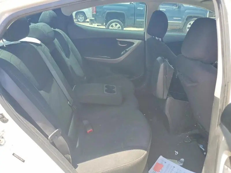2016 HYUNDAI ELANTRA   