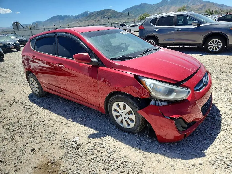 2016 HYUNDAI ACCENT SE  