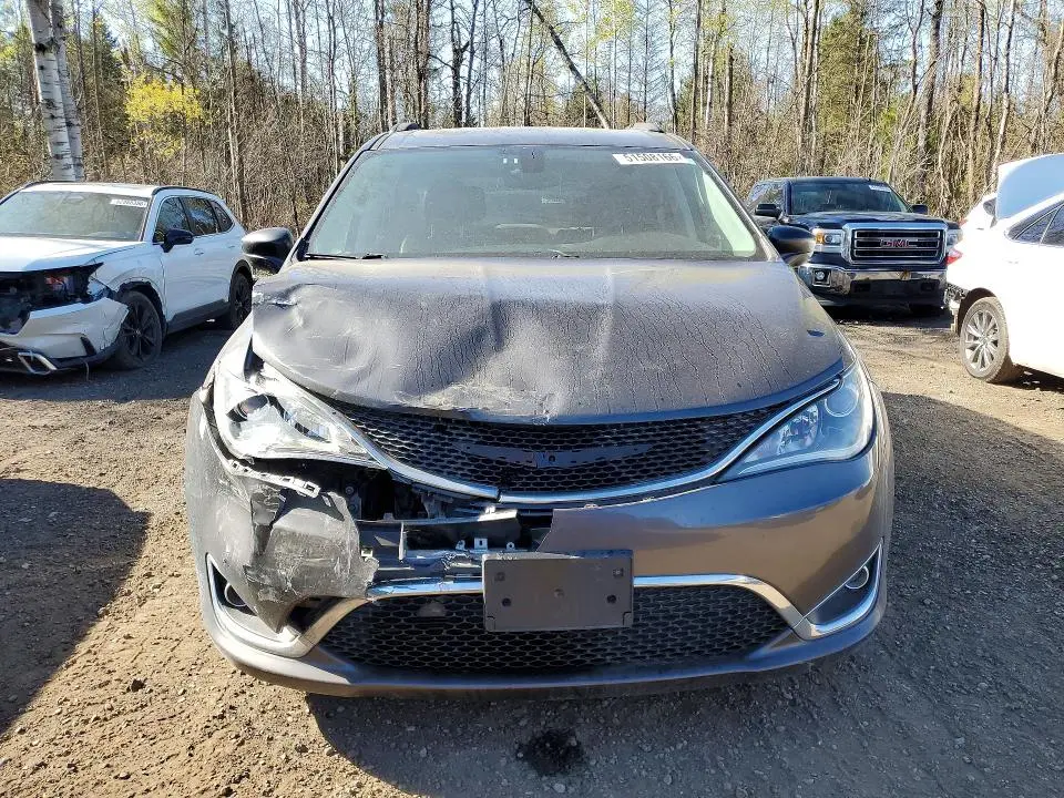 2017 CHRYSLER PACIFICA TOURING L  
