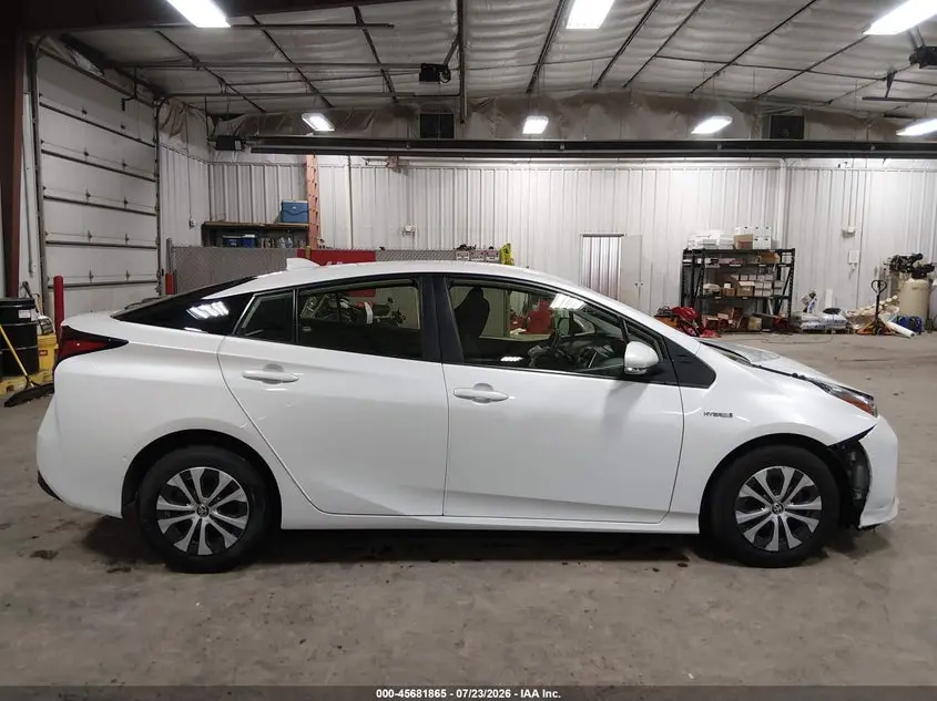 2021 TOYOTA PRIUS LE AWD-E