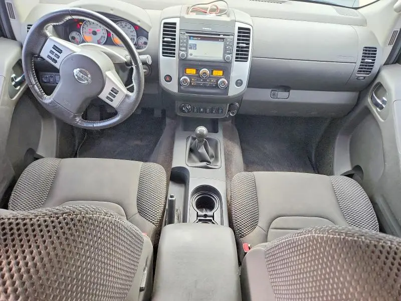 2015 NISSAN FRONTIER PRO-4X  