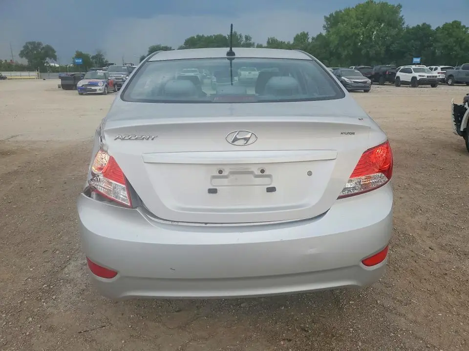 2013 HYUNDAI ACCENT GLS  