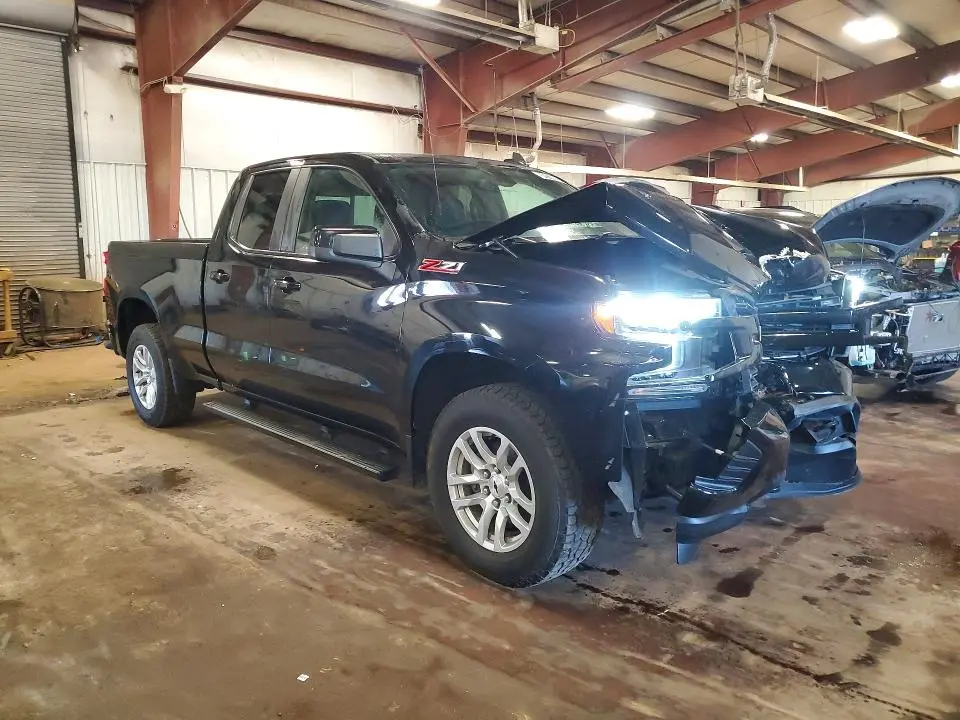 2019 CHEVROLET SILVERADO K1500 RST  