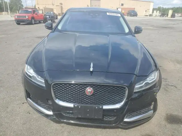 2016 JAGUAR XF PREMIUM  