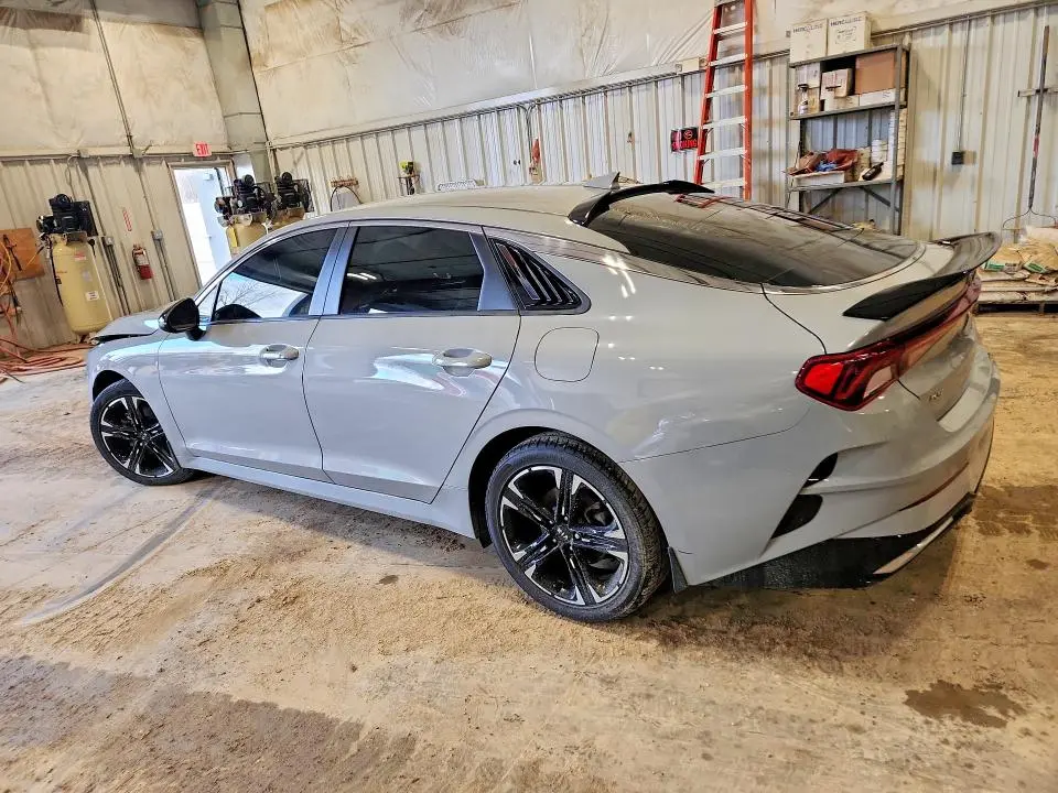 2021 KIA K5   