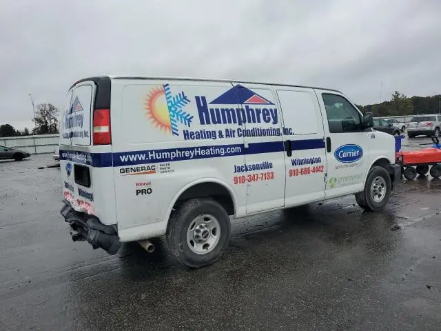 2017 GMC SAVANA G3500  